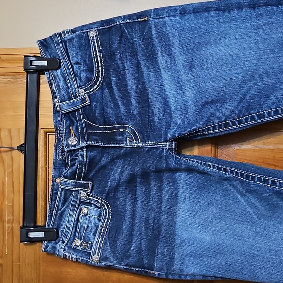 Miss Me Signature Boot Cut Low-Rise Embellished Jeans - Picture 4 of 12